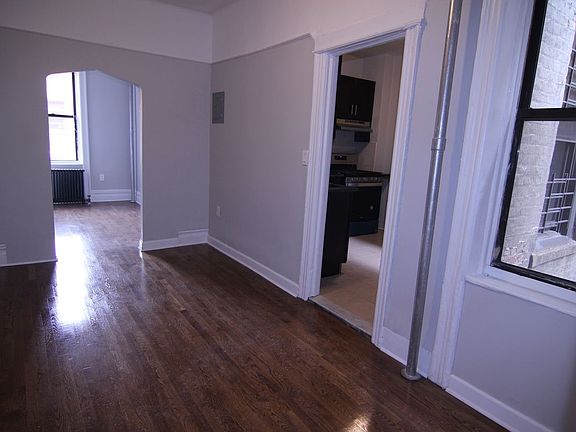 5th image of 39-31 24th St #22