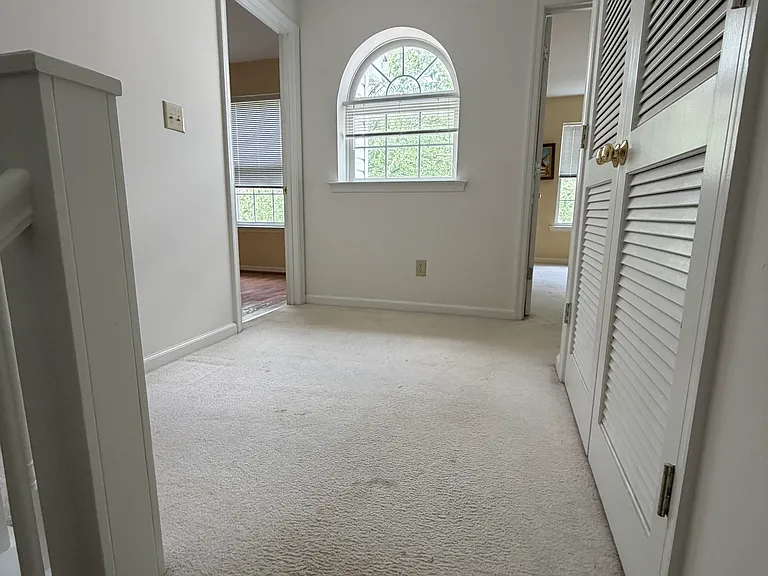 1967 Arbor Ct — Photo 14