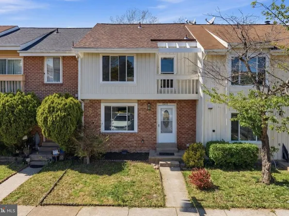 13315 Aiken Pl, Herndon, VA 20170