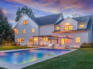 17 Stonybrook Rd, Westport, CT 06880