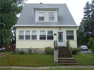 24 Wadsworth St, Danvers, MA 01923