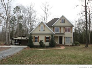 8301 Potter Rd, Matthews, NC 28104