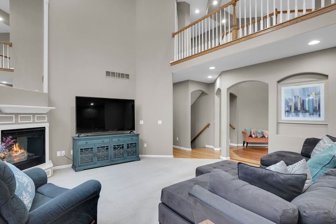 next background image