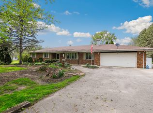 17406 W Manhattan Rd, Elwood, IL 60421