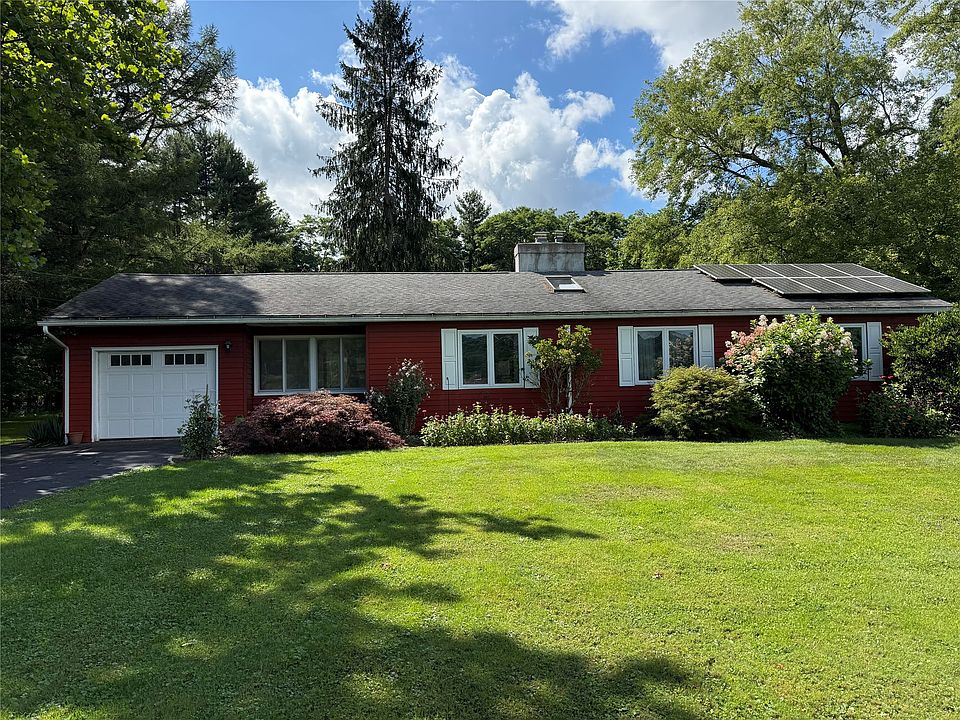 1st image of 35 Richards Rd