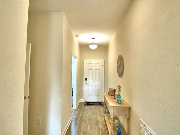 3rd image of 3028 Caneel St