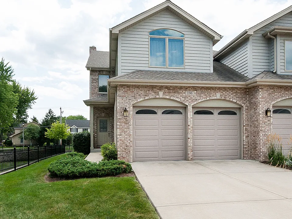 196 Mayo Ct