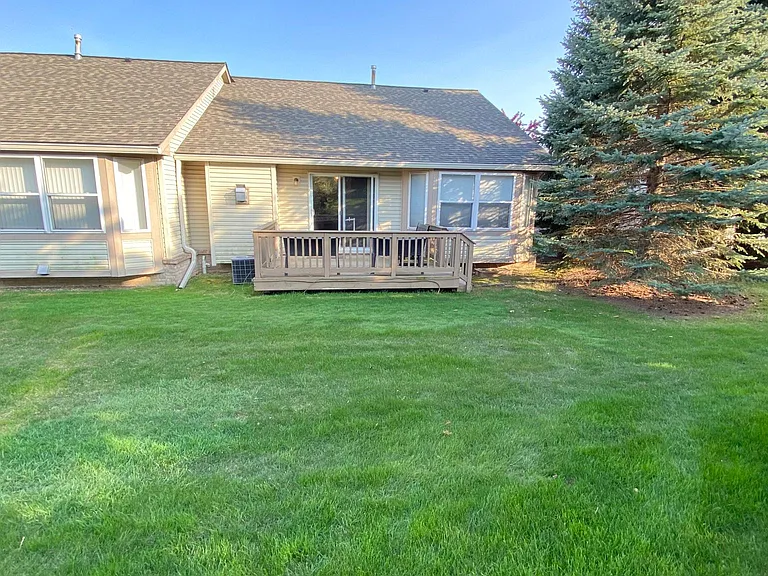12250 Noonan Ct — Photo 11