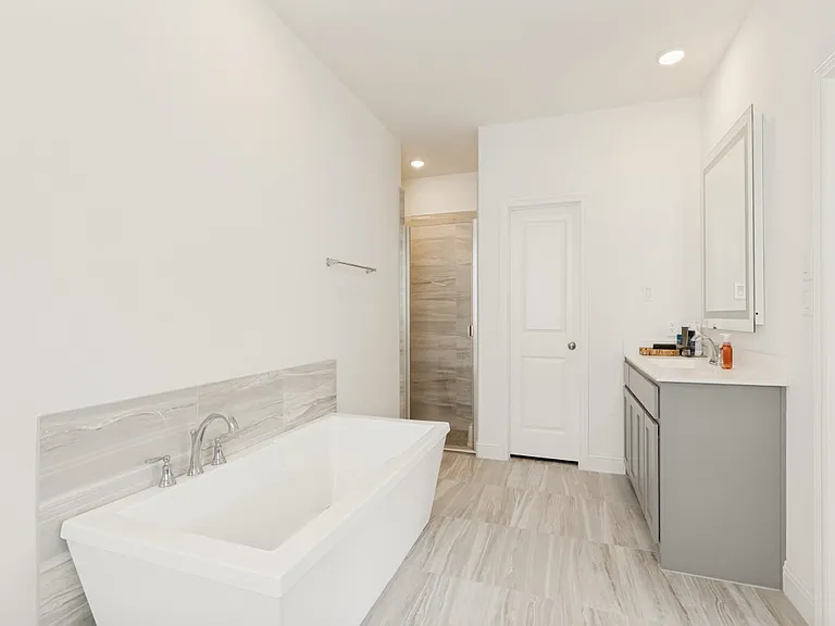 7117 Talon Dr — Photo 13