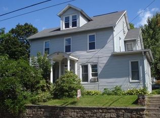 44 Broad St, Stroudsburg, PA 18360