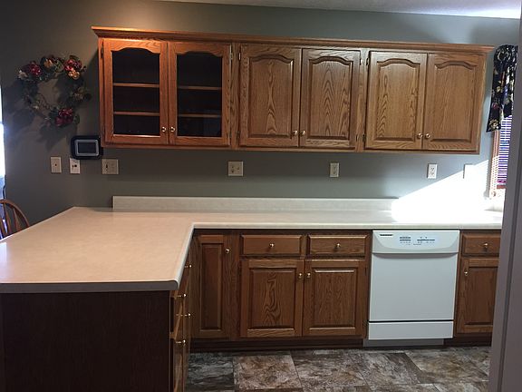 Kitchen (2)