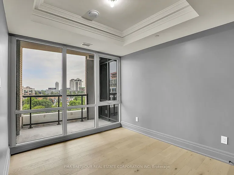 1451 Wellington St W #806 — Photo 32