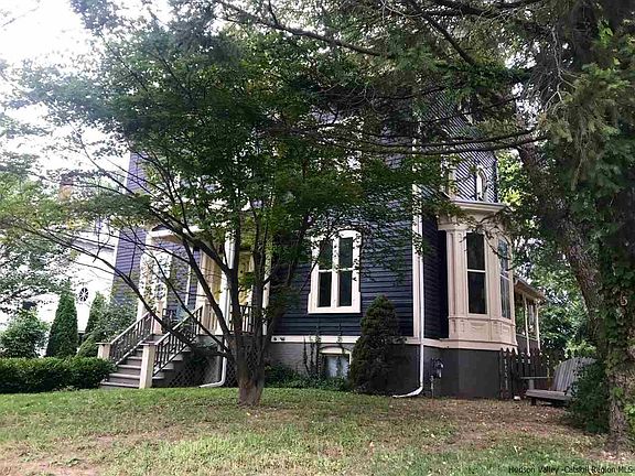 4th image of 147 Washington Ave