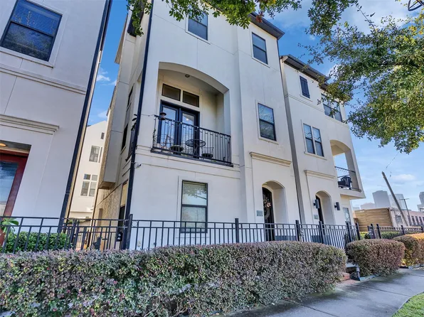 1877 Dart St, Houston, TX 77007