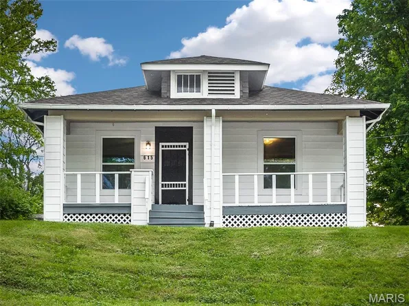 615 N Center St, Collinsville, IL 62234