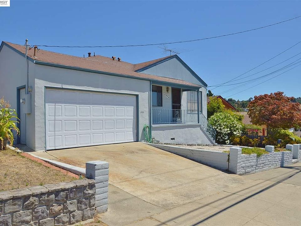 1st image of 4974 Heyer Ave