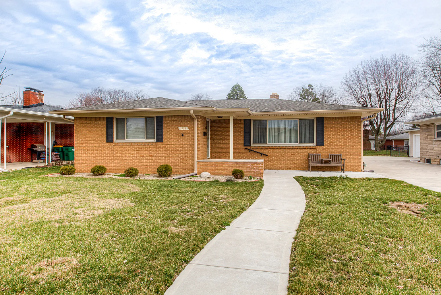 2223 Fisher Ave photo 1