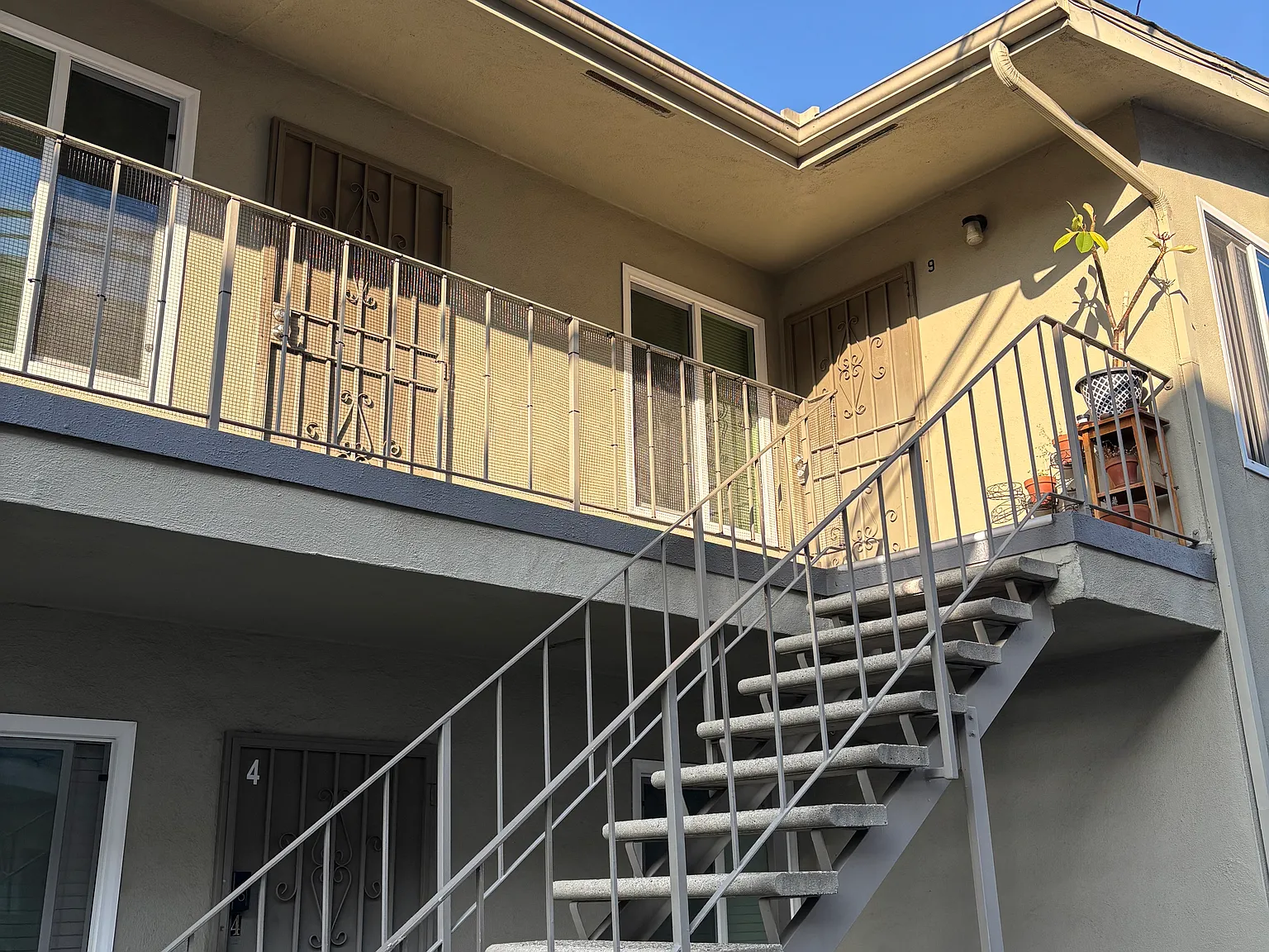 2 bed, $2,485 — Photo 2