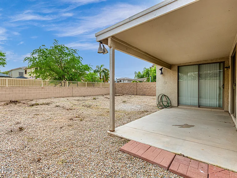 2521 W Desert Spring Way — Photo 37