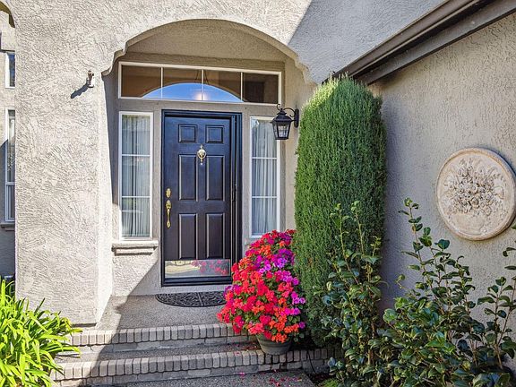 3rd image of 2143 Falcon Ridge Drive