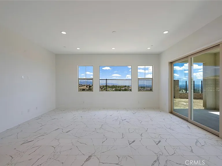 21204 Currant Ct — Photo 22
