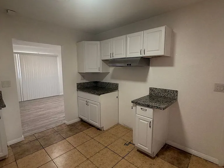 1395 N Pennsylvania Ave — Photo 13