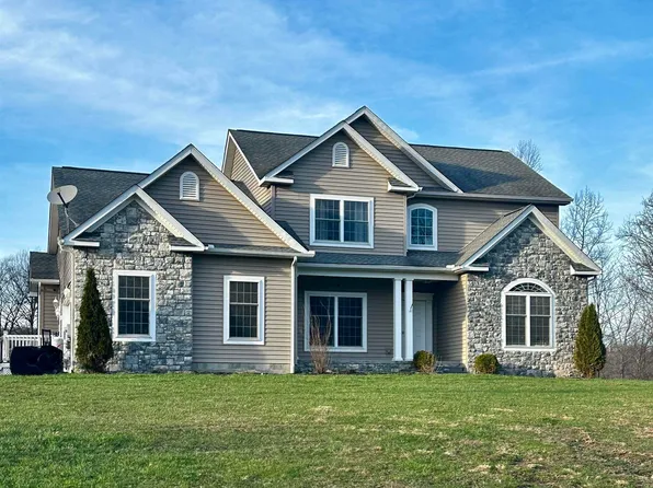 130 Bolyard Dr, Tunnelton, WV 26444