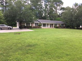 915 Azalea Dr, Waynesboro, MS 39367