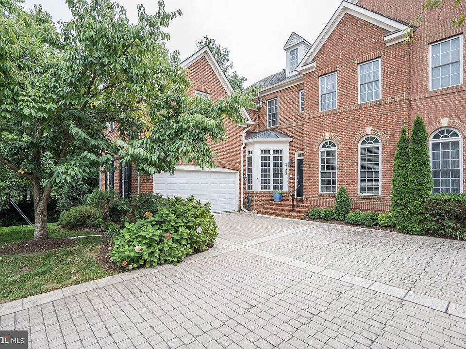 1st image of 2169 Harithy Dr