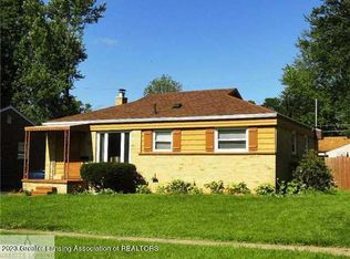 2515 Barstow Rd, Lansing, MI 48906