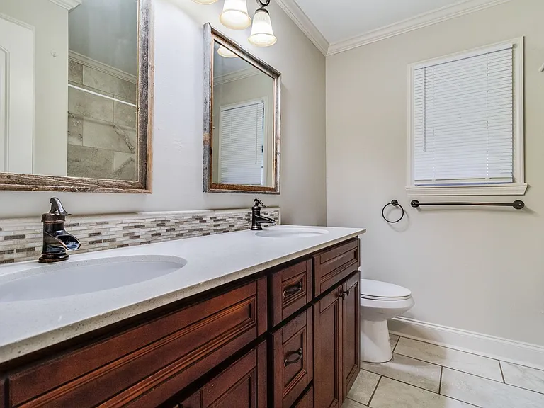 808 Tolson Rd — Photo 12
