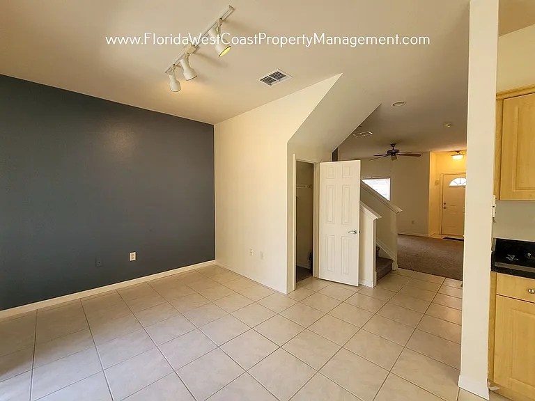 7654 Plantation Cir — Photo 5