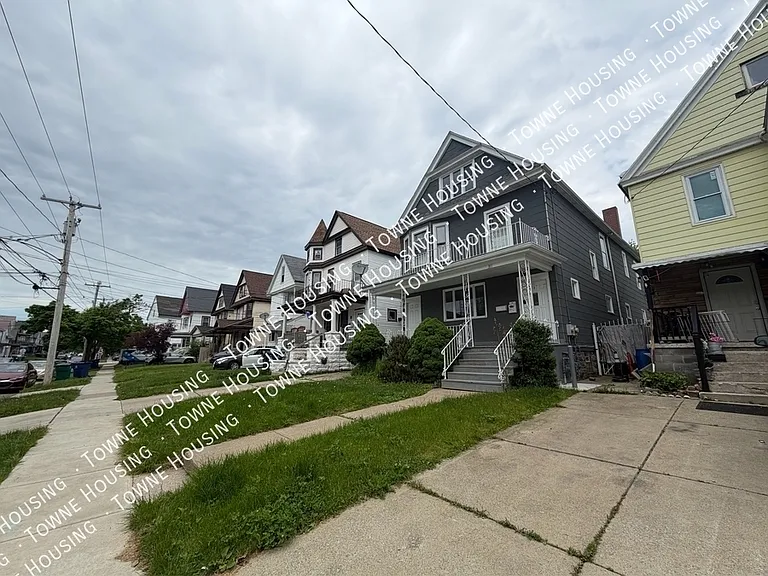 311 Herkimer St #1 — Photo 2