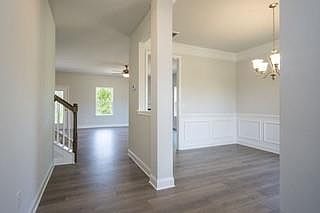 4th image of 629 Bald Ridge Cir