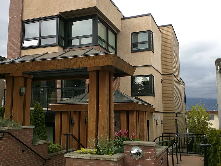 2150 W 39th Ave — Photo 8