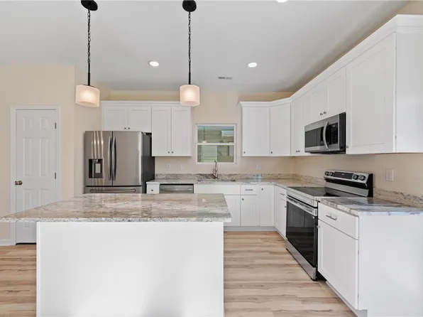 2216 Courtney Ave, Norfolk, VA 23504