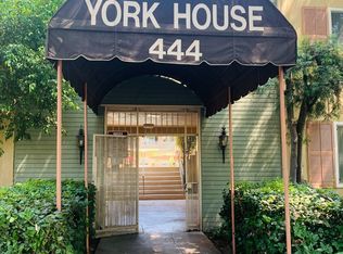 444 N Euclid Ave APT 15, Pasadena, CA 91101