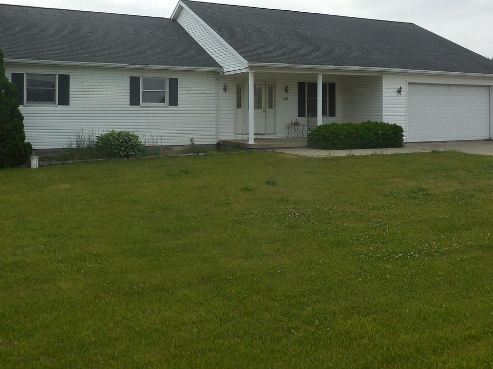2nd image of 502 Maple St