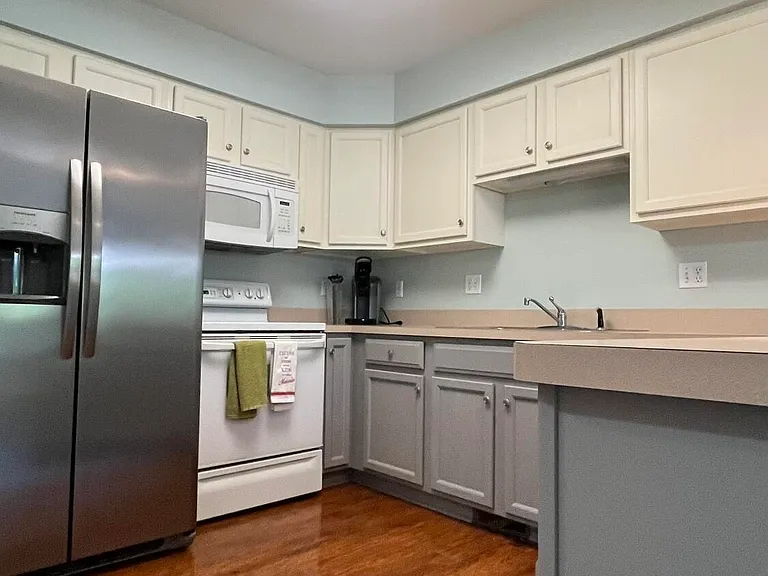 771 Taylor St — Photo 11