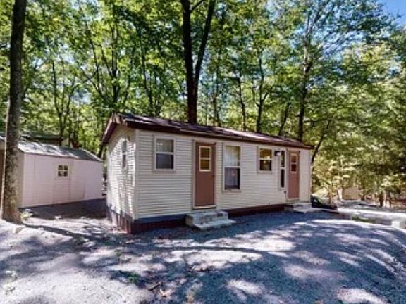 3rd image of 1103 Beaver Ln