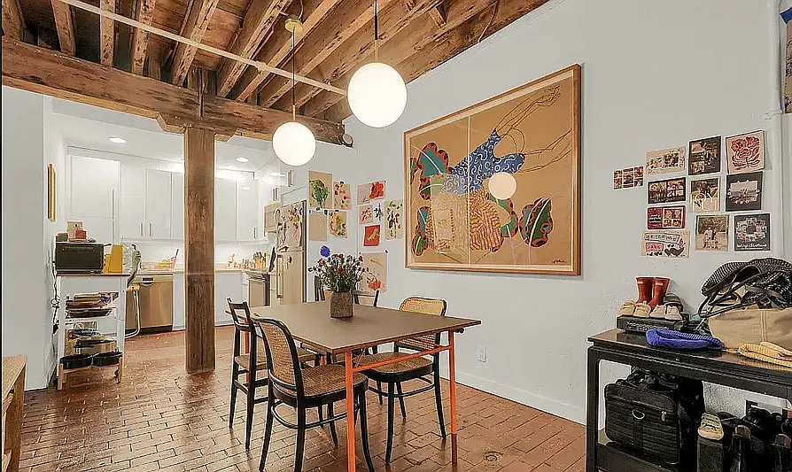 262 Mott Street — Photo 4