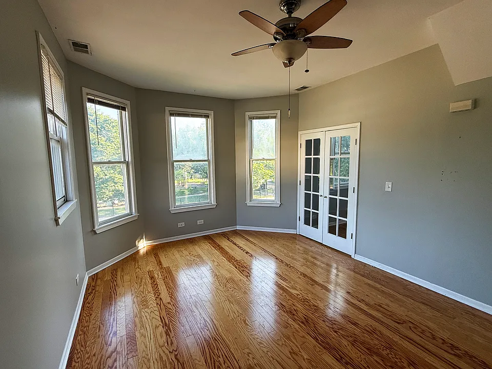 1521 Lake St #2