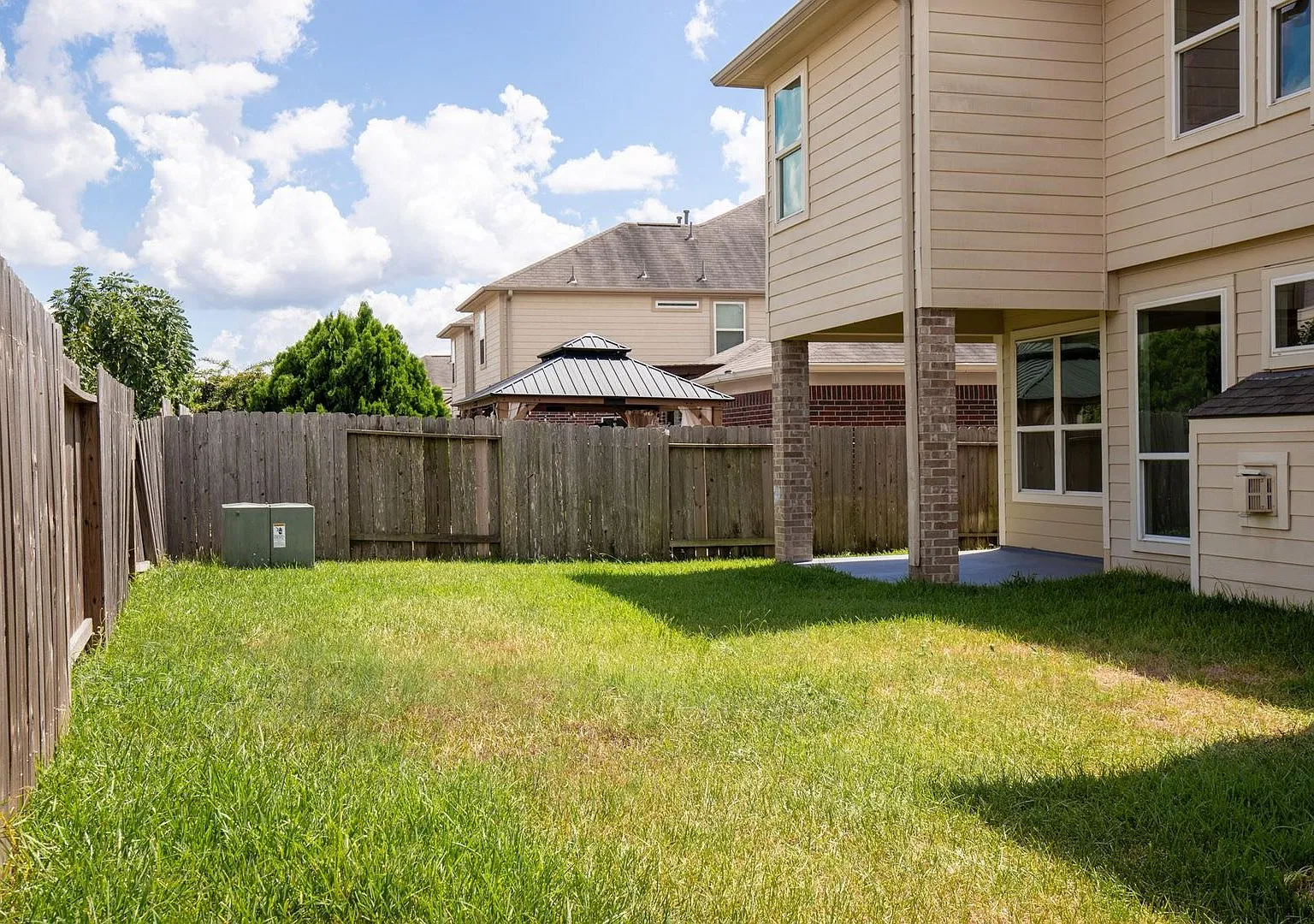 Beautiful two story house. — Photo 1