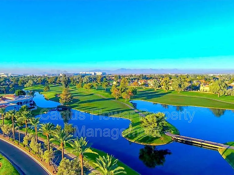 846 W Carob Dr — Photo 48