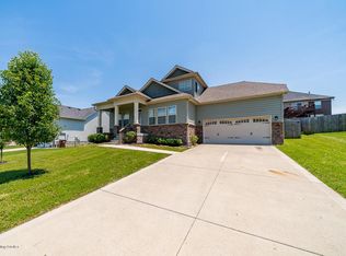 434 Berger Farm Dr, Mount Washington, KY 40047