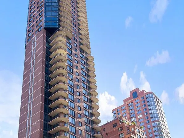 304 East 65th Street image 12 of 13