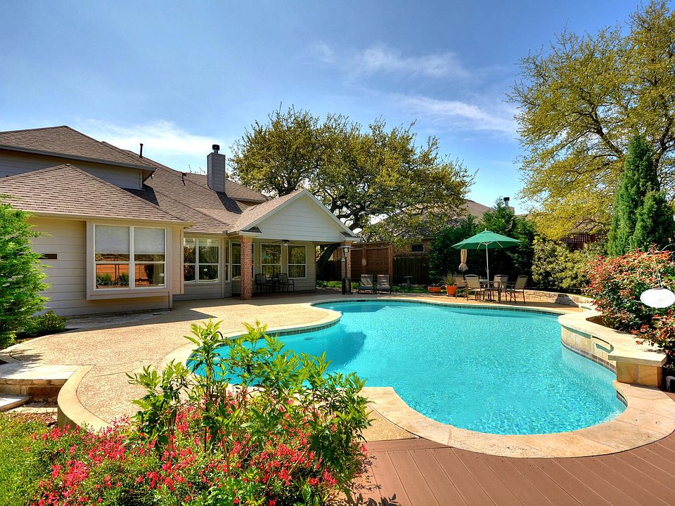 1st image of 15820 Chatham Wood Dr