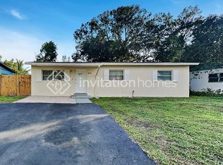 4972 SW 4th St, Pompano Beach, FL 33068