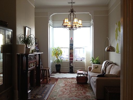 3rd image of 811 Page St APT 3