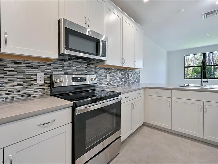 7611 Morgan Way — Photo 7